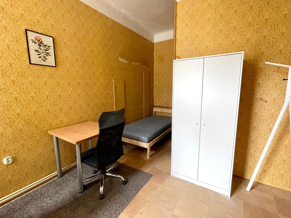 Pronajem bytu celý pokoj 20 m2