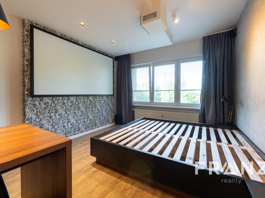 Pronájem bytu 1+1 35 m2