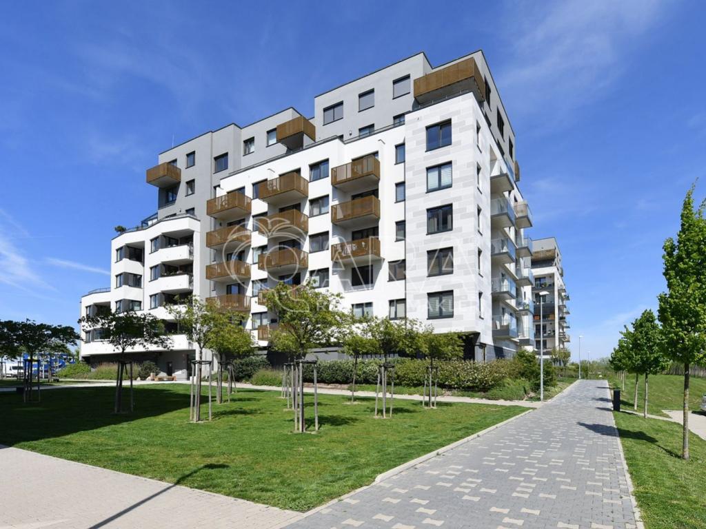 Pronájem bytu 2+kk 54 m2