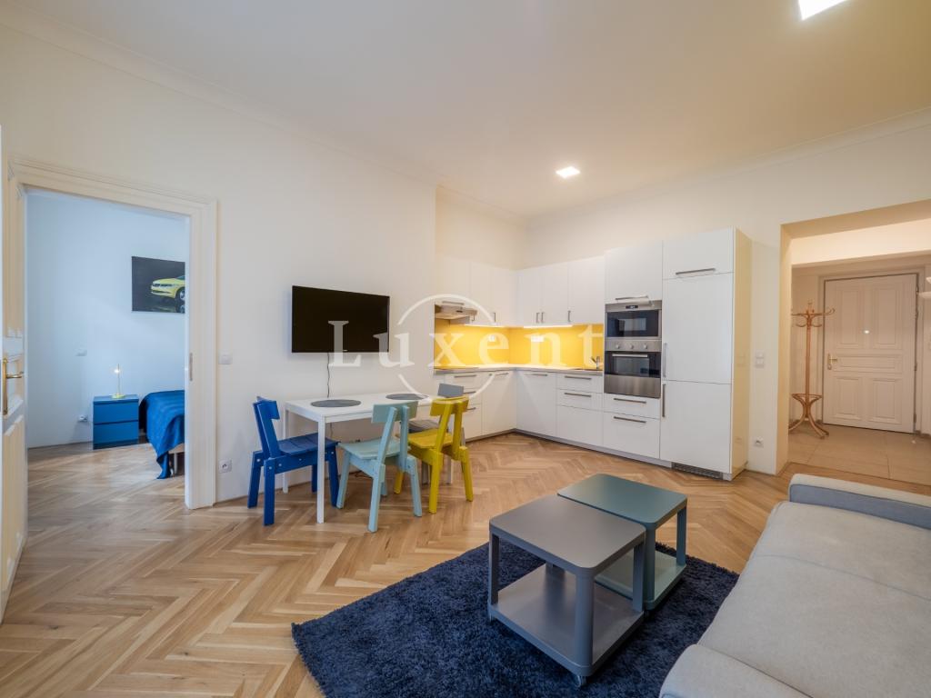 Pronájem bytu 2+kk 52 m2