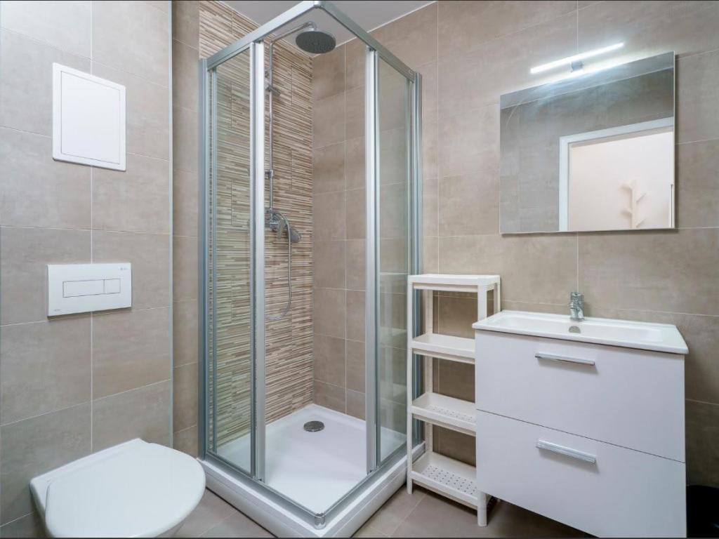 Pronájem bytu 1+kk 35 m2
