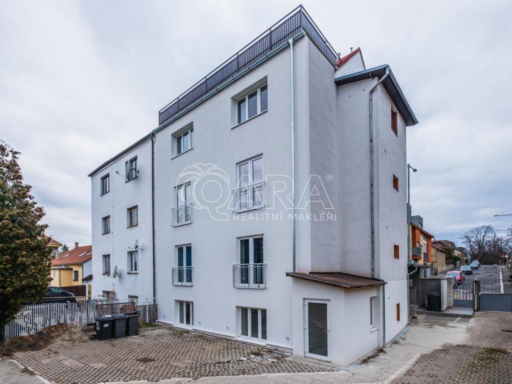 Pronájem bytu 1+kk 27 m2