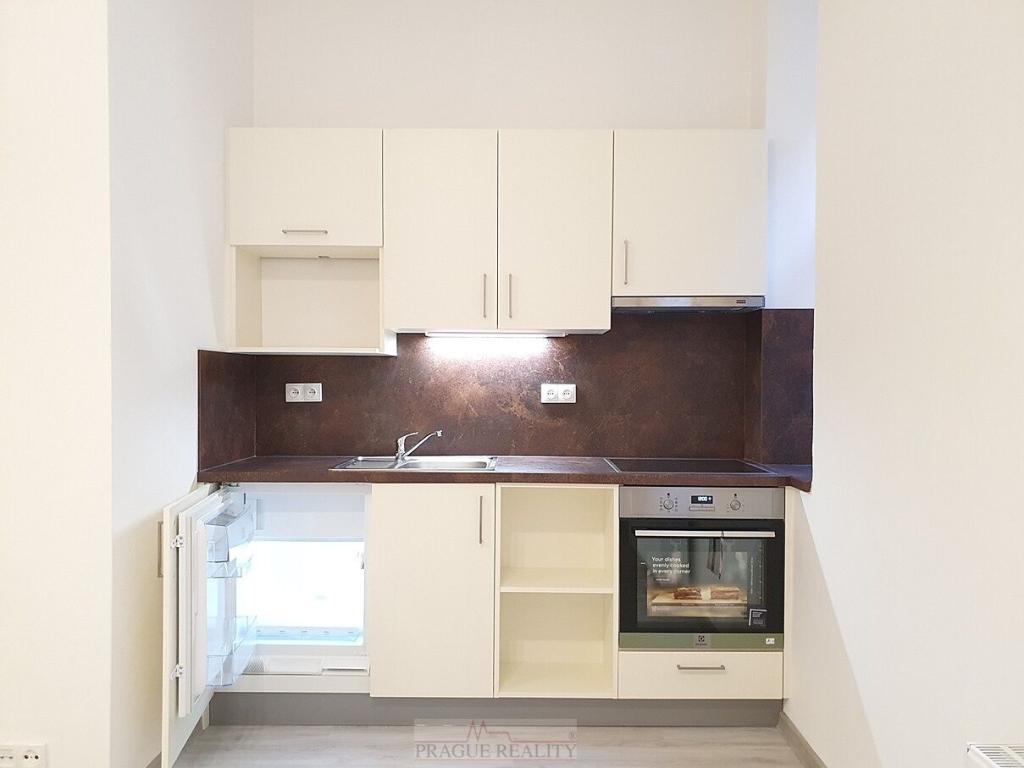 Pronájem bytu 1+kk 31 m2