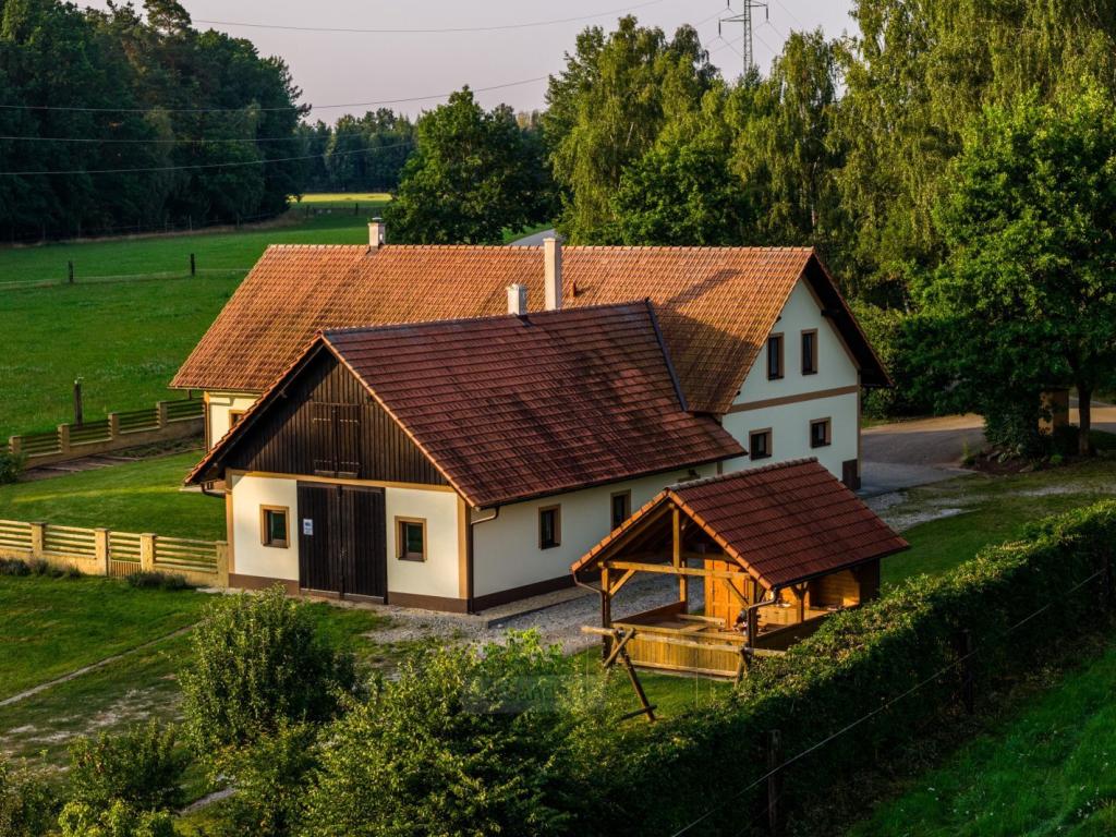 Prodej domu 474 m2, Rodvínov – náhled fotky 12