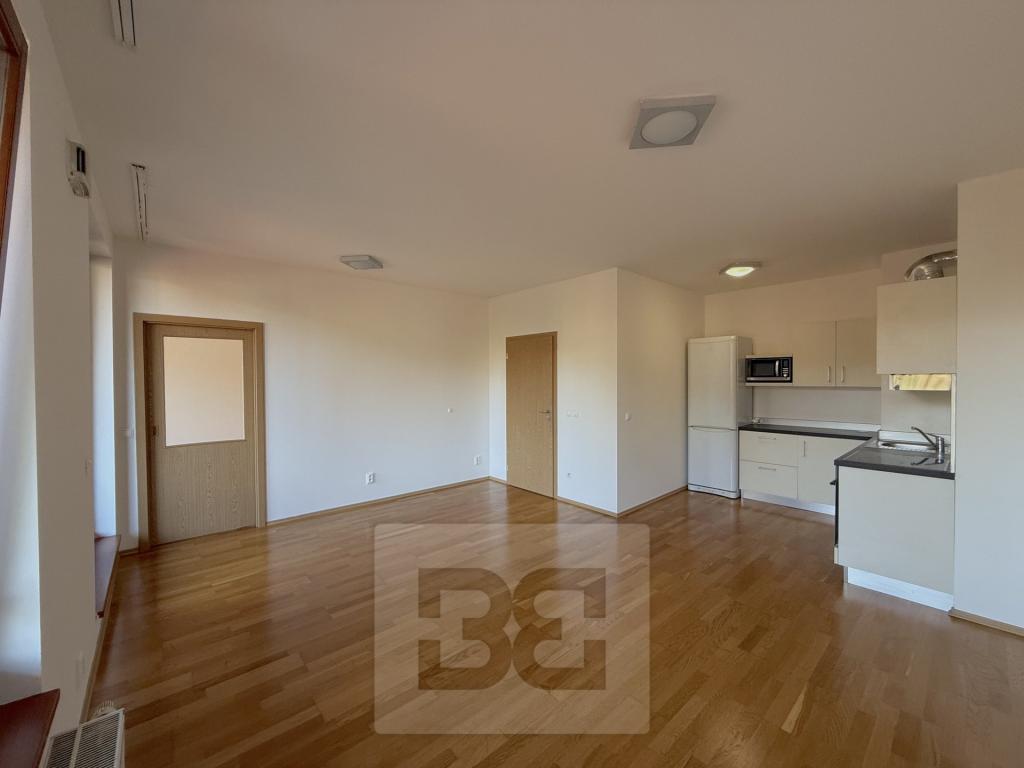 Pronájem bytu 2+kk 63 m2