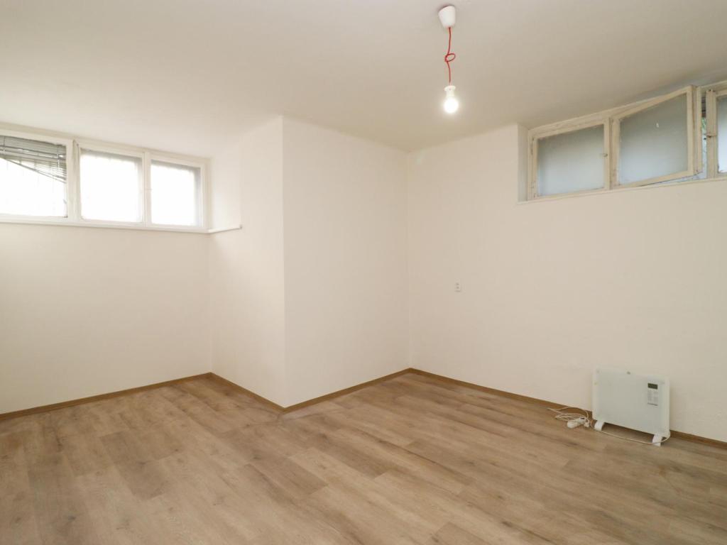 Pronájem bytu 2+1 49 m2