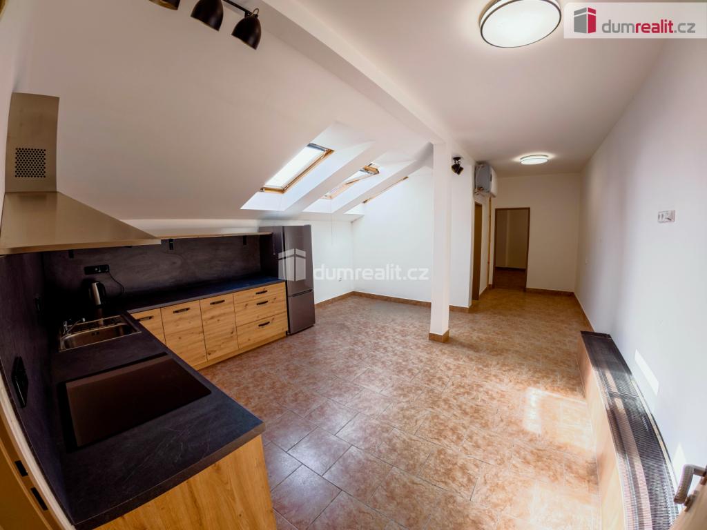 Pronájem bytu 2+kk 50 m2