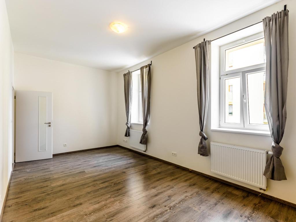 Pronájem bytu 1+kk 31 m2