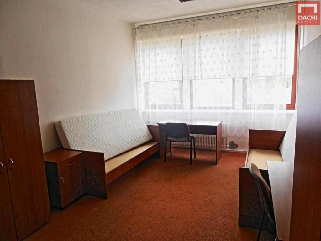 Pronájem bytu pokoj 20 m2