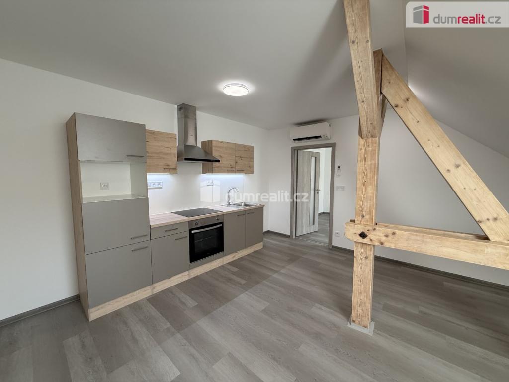 Pronájem bytu 2+kk 48 m2