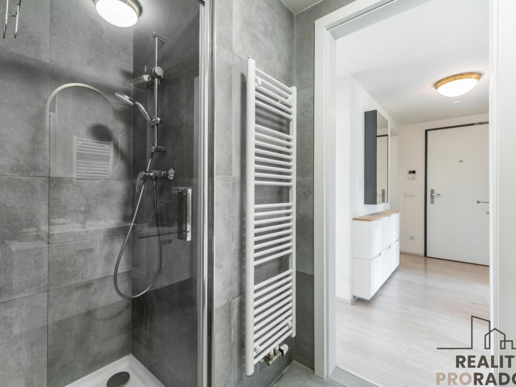 Prodej bytu 3+kk 82 m2, Praha – náhled fotky 26