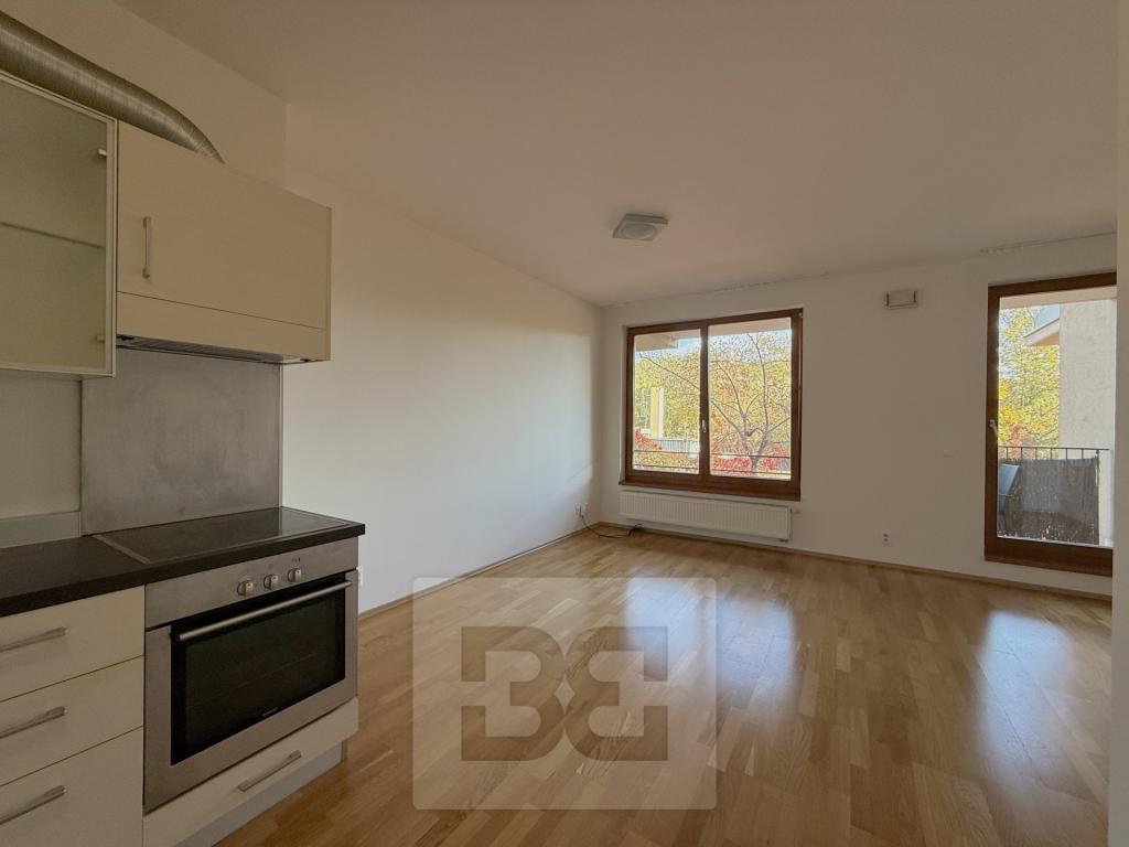Pronájem bytu 2+kk 63 m2, Praha – náhled fotky 6