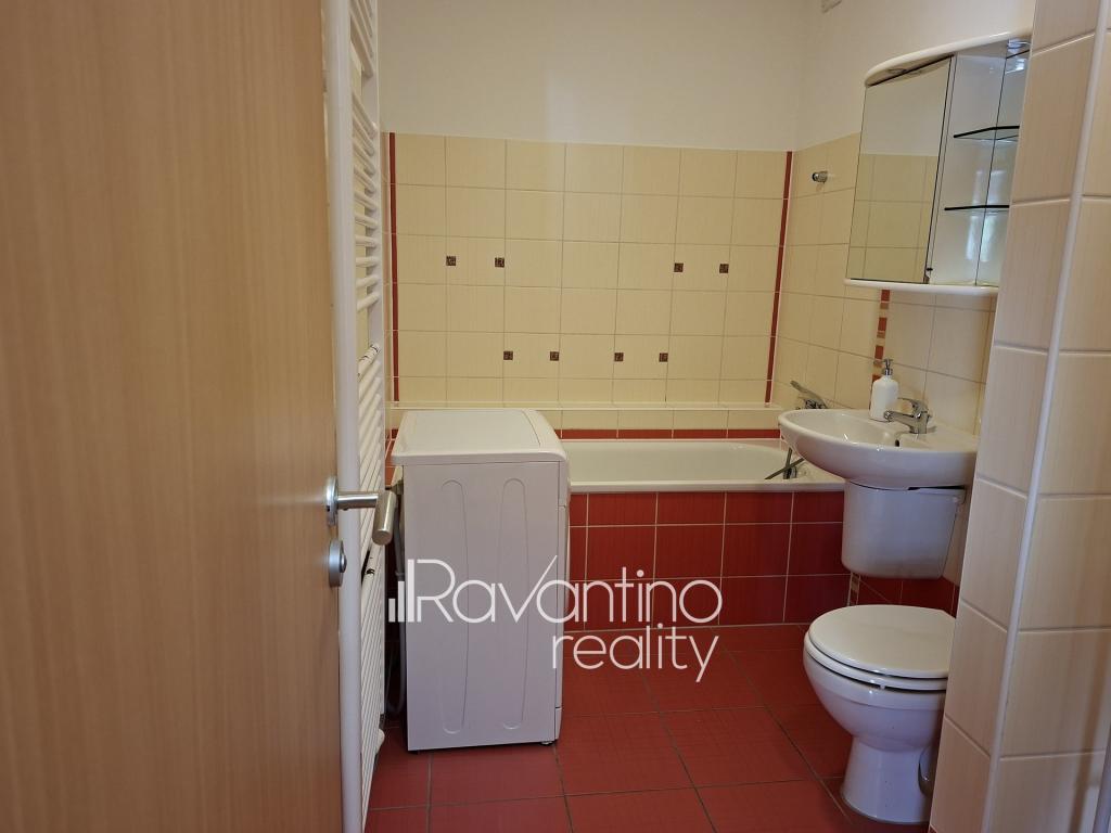 Pronájem bytu 1+kk 36 m2