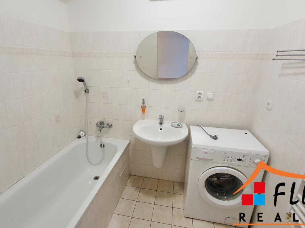 Pronájem bytu 2+kk 60 m² - Więcej