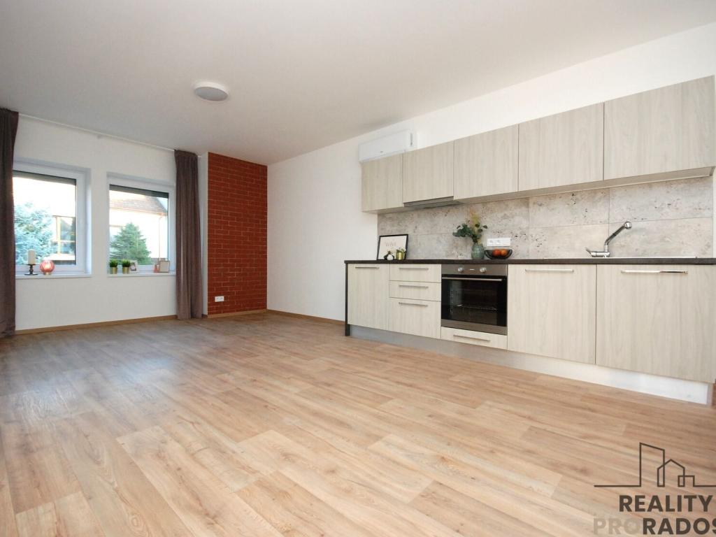 Pronájem bytu 2+kk 50 m2