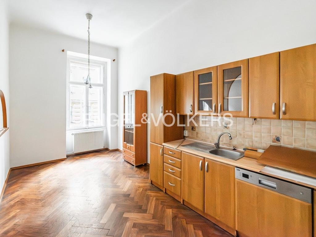 Pronájem bytu 4+kk 113 m2