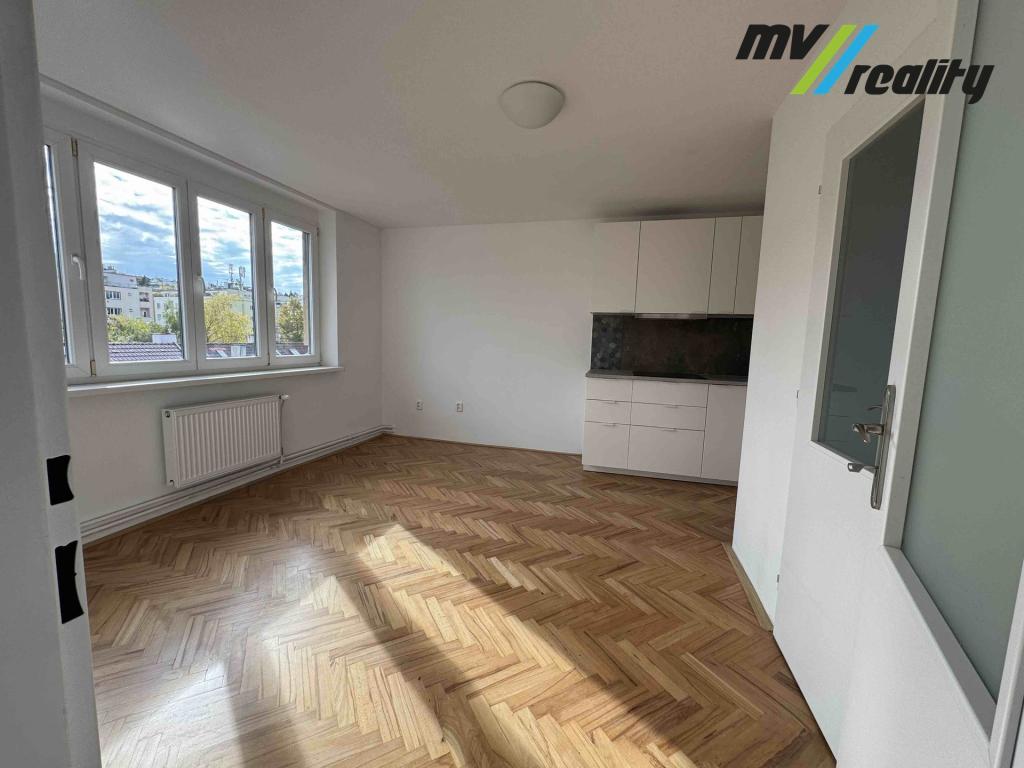 Pronájem bytu 2+kk 35 m2