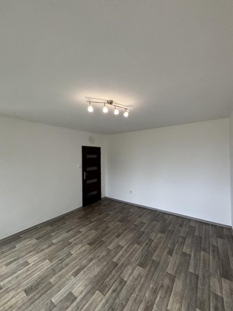 Pronájem bytu 1+kk 28 m2, Hradec Králové – náhled fotky 6