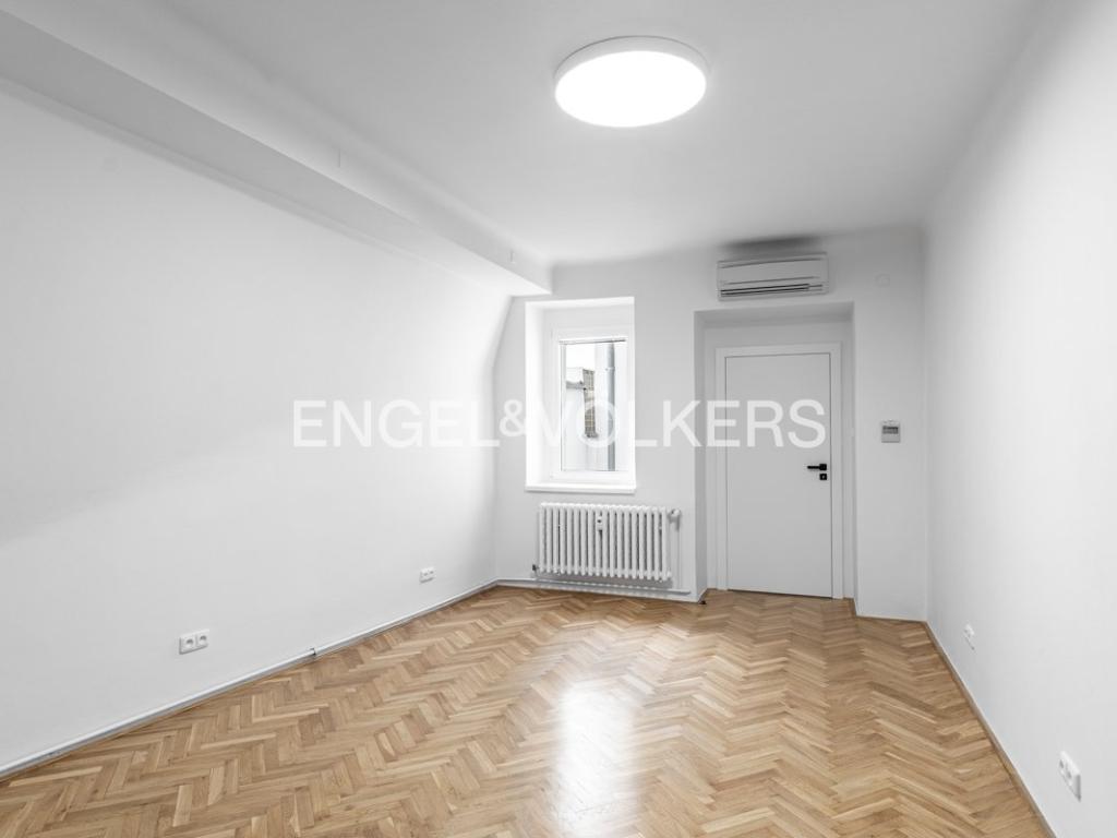 Pronájem bytu 2+1 84 m2