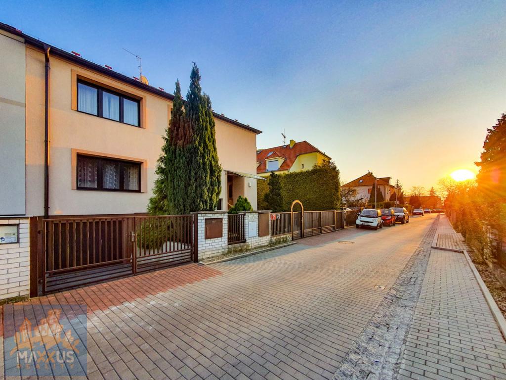 Pronájem domu 483 m2