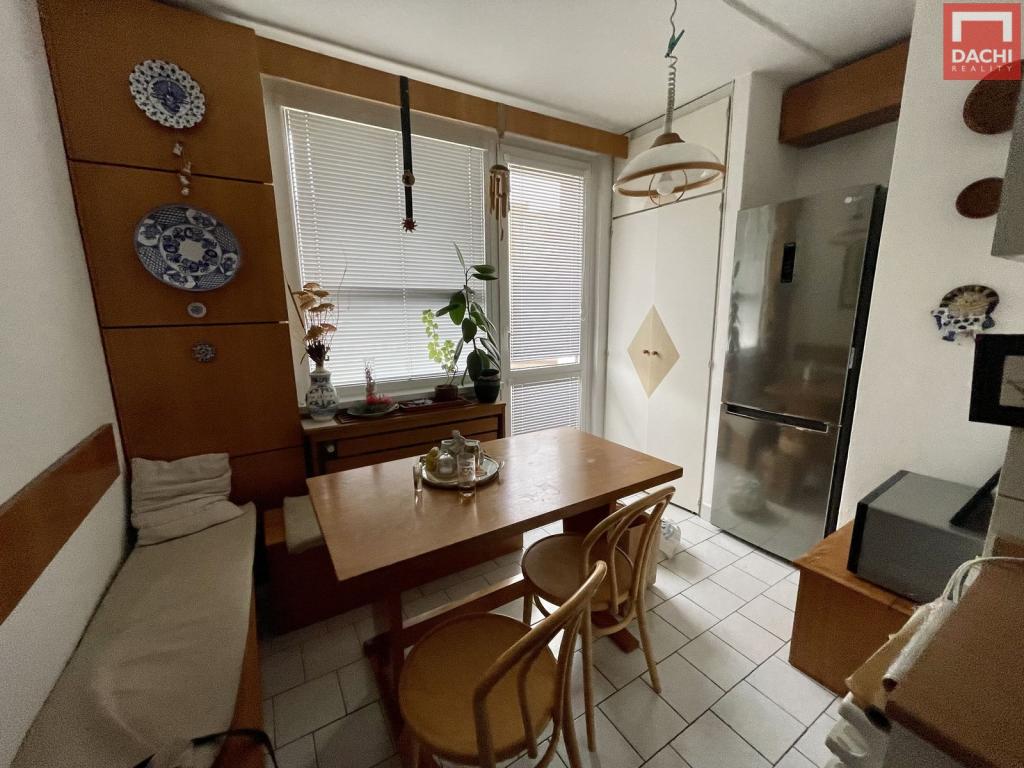 Pronájem bytu pokoj 20 m2