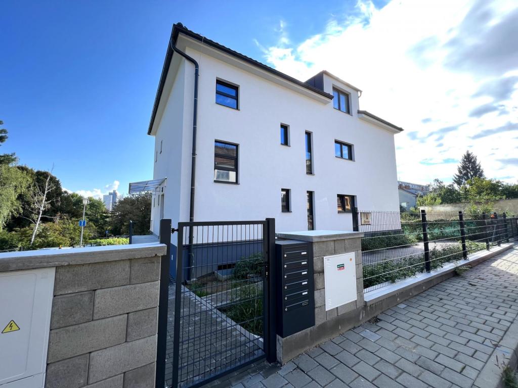 Pronájem bytu 2+kk 42 m2, Brno – náhled fotky 19