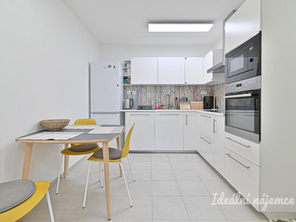 Pronájem bytu 2+kk 55 m2