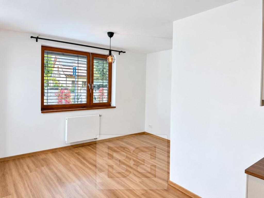 Pronájem bytu 2+kk 45 m2