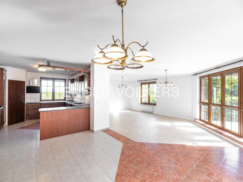 Pronájem domu 384 m2