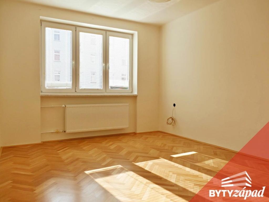 Pronajem bytu 2+1 58 m2