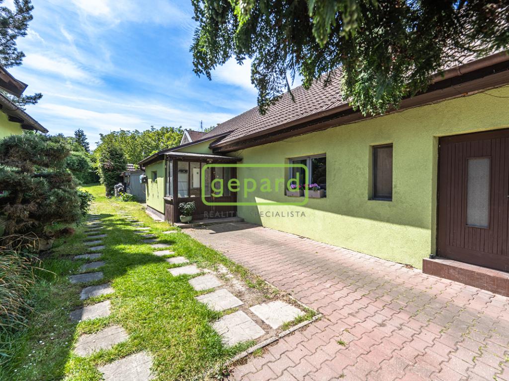 Listing 4