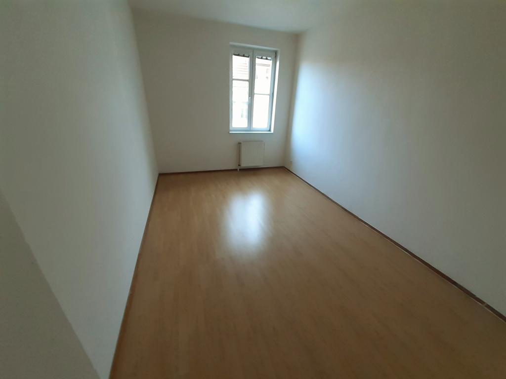Pronajem bytu 2+1 65 m2