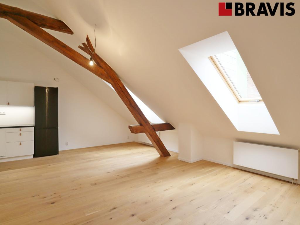 Pronájem bytu 2+kk 57 m2