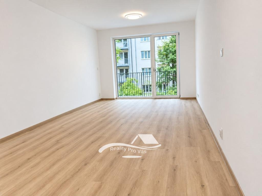 Pronájem bytu 1+kk 38 m2