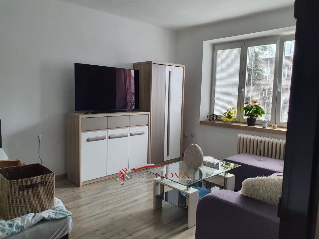 Pronájem bytu 1+1 40 m2