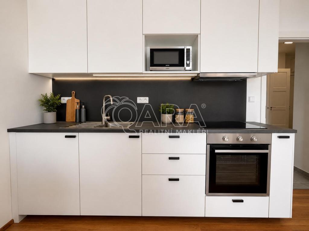 Pronájem bytu 1+kk 34 m2