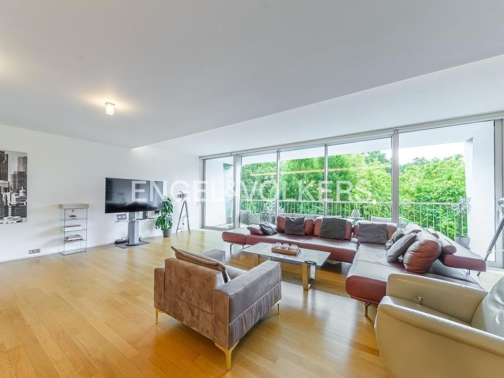 Pronájem bytu 4+kk 180 m2