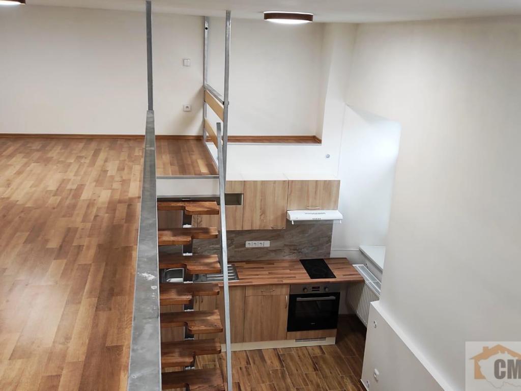 Pronájem bytu 1+kk 27 m2