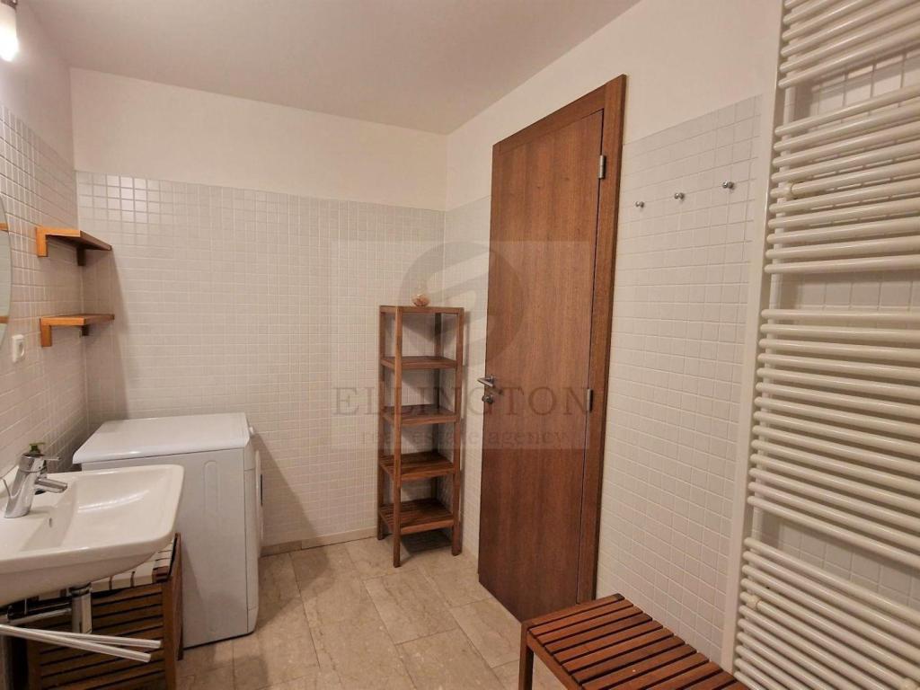 Pronájem bytu 2+kk 52 m2