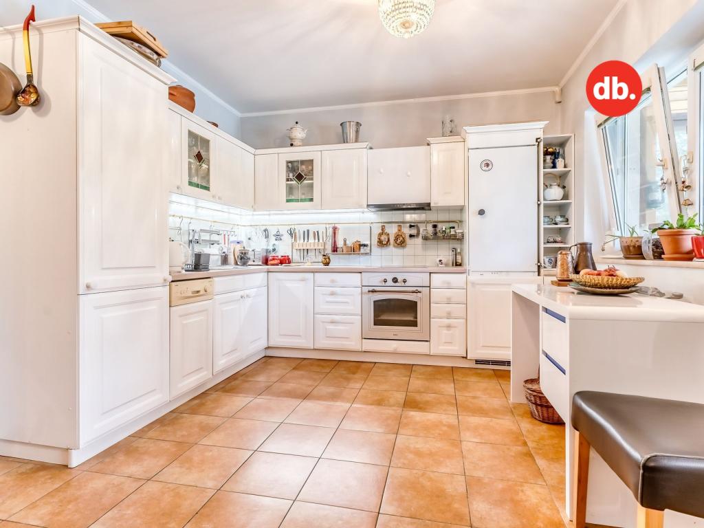 Prodej domu 240 m2, Stružná – náhled fotky 14