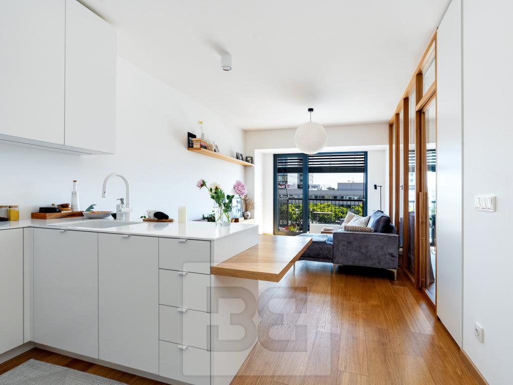 Prodej bytu 2+kk 46 m2, Praha – náhled fotky 9