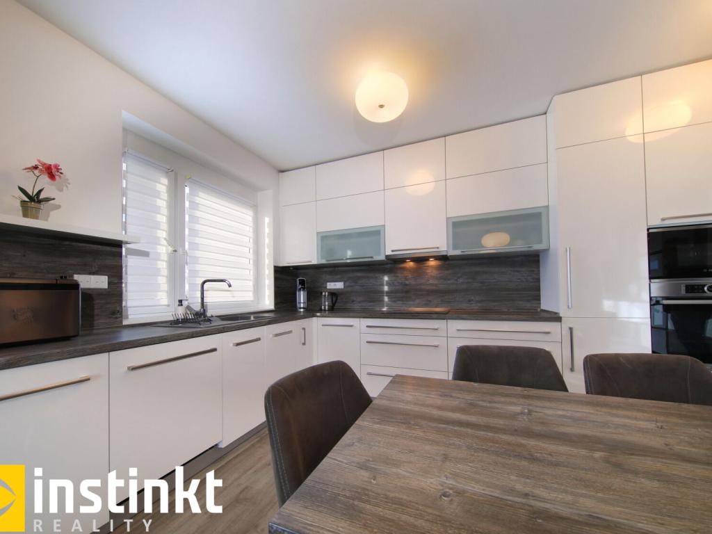 Pronájem bytu 2+kk 77 m2