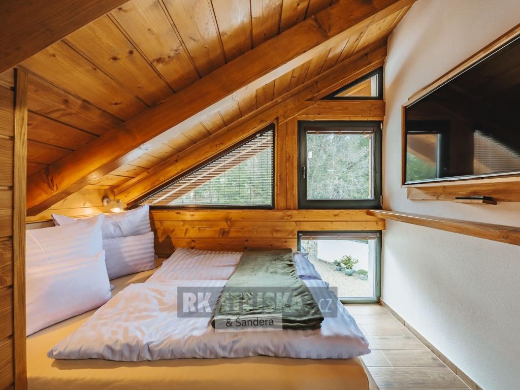 Pronájem bytu 4+kk 116 m2