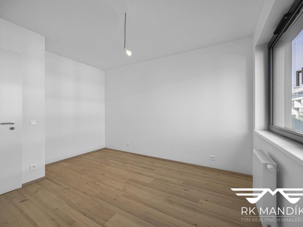 Pronájem bytu 3+kk 86 m2, Praha – náhled fotky 11