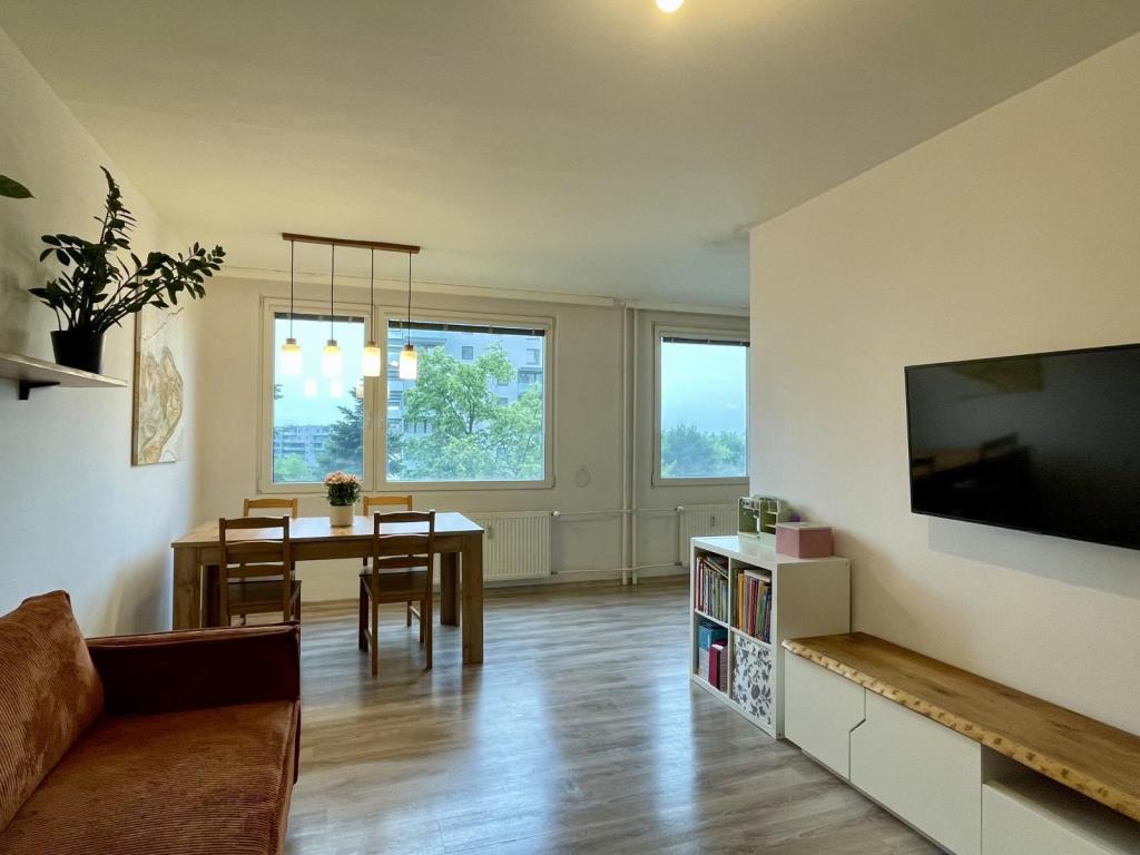 Pronájem bytu 3+1 70 m2