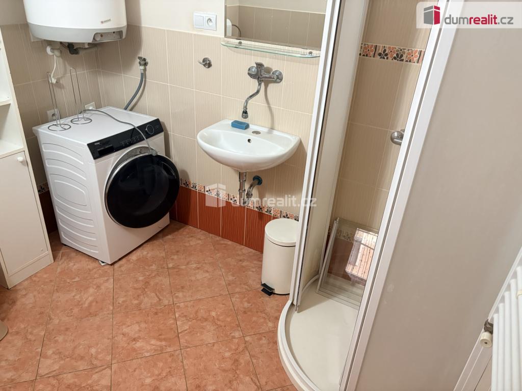 Pronájem bytu 1+kk 35 m2, Břeclav – náhled fotky 3