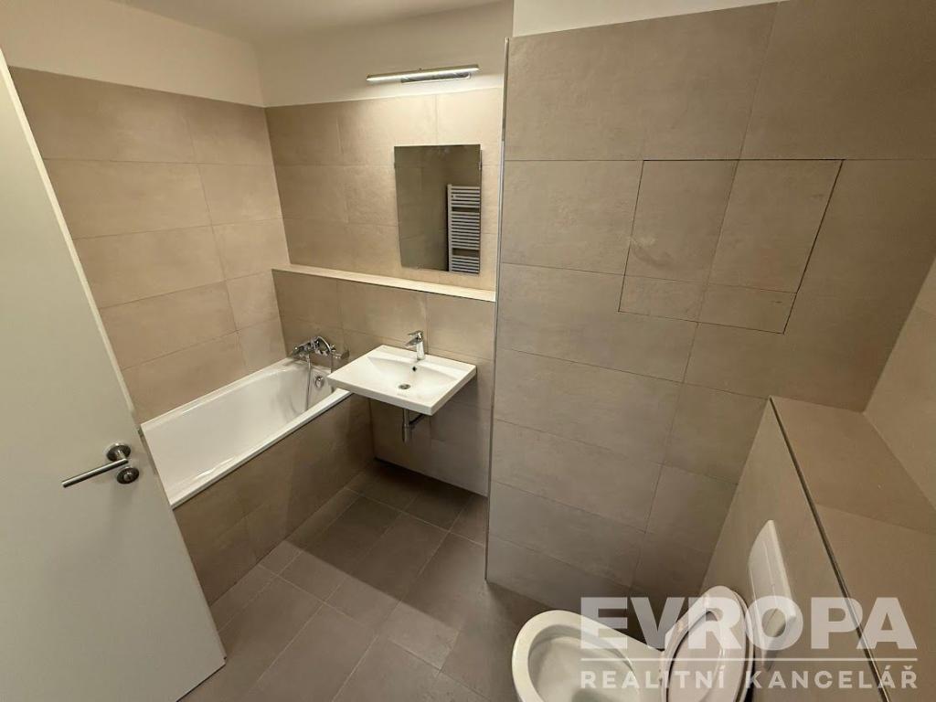 Pronájem bytu 2+kk 63 m2