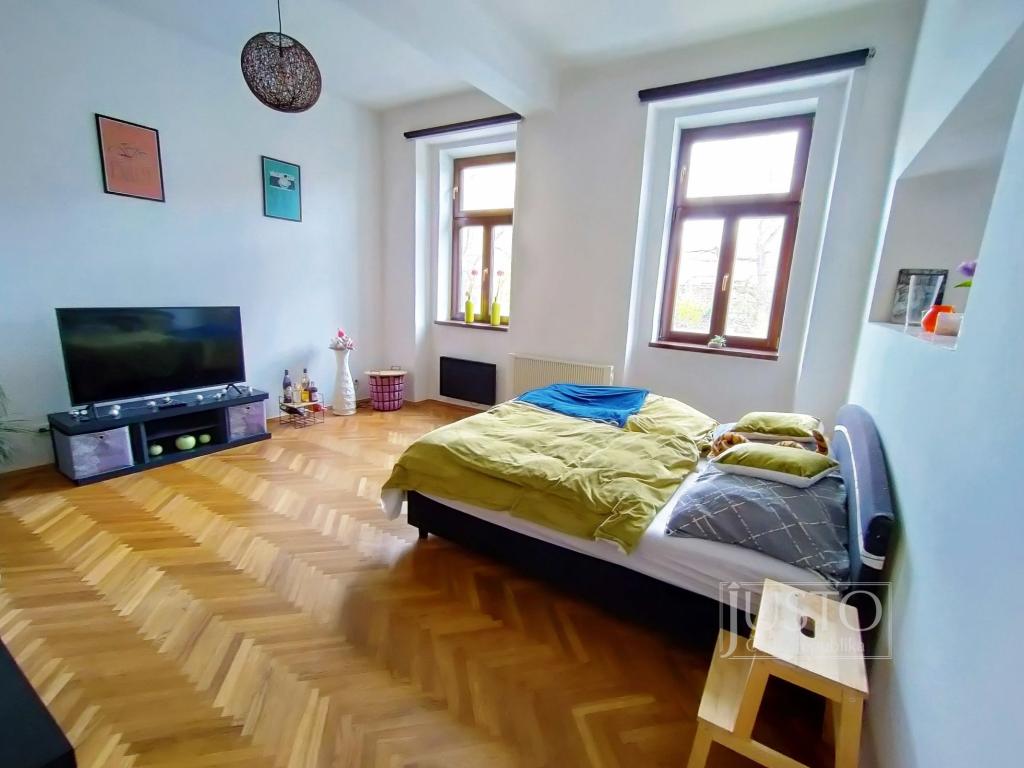 Pronájem bytu 1+1 42 m2