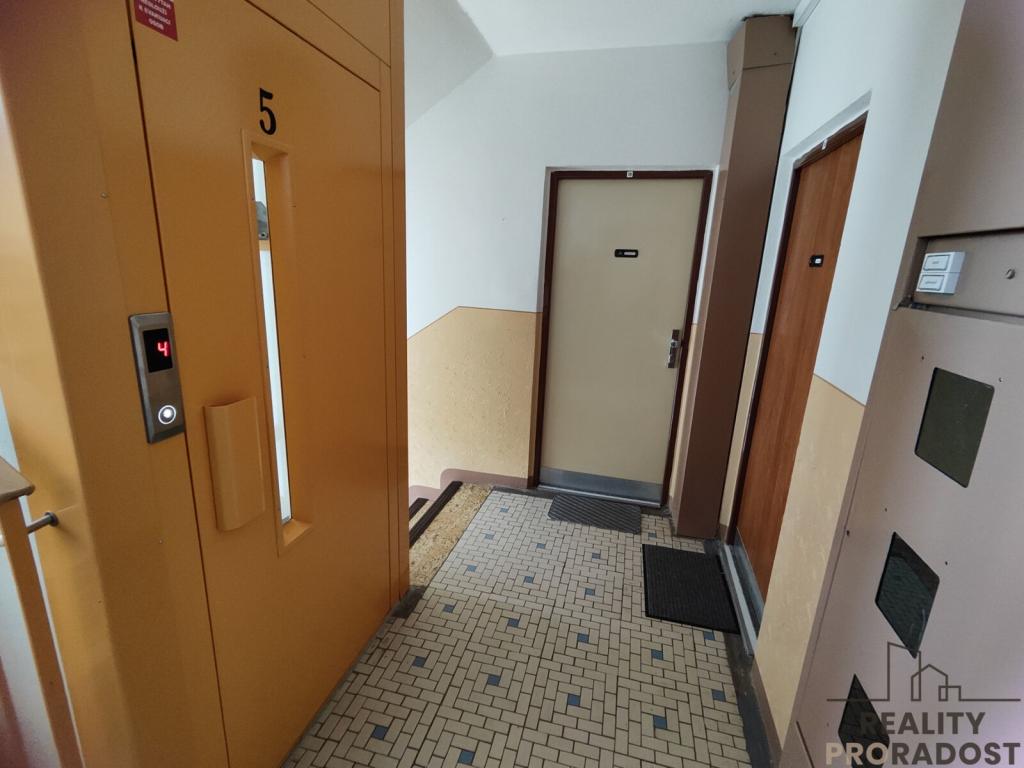 Pronájem bytu 1+1 36 m2, Chomutov – náhled fotky 14