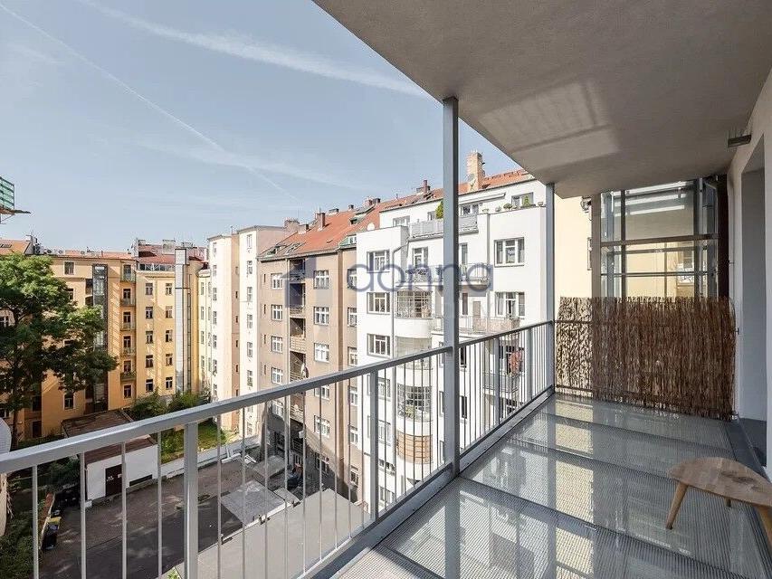 Pronájem bytu 5+kk 184 m2
